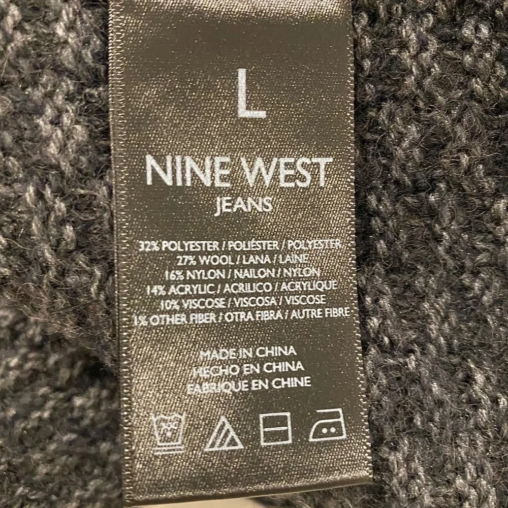 NWT Nine West Gray & Black Wool Snap Top Sweater